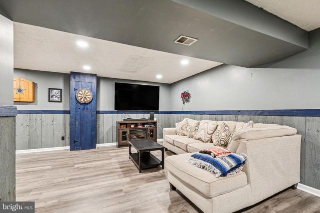 12733 HILLMEADE STATION DR, Bowie, MD 20720