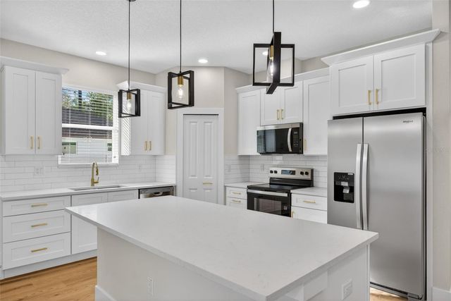 19340 CENTER STREET, Brooksville, FL 34601