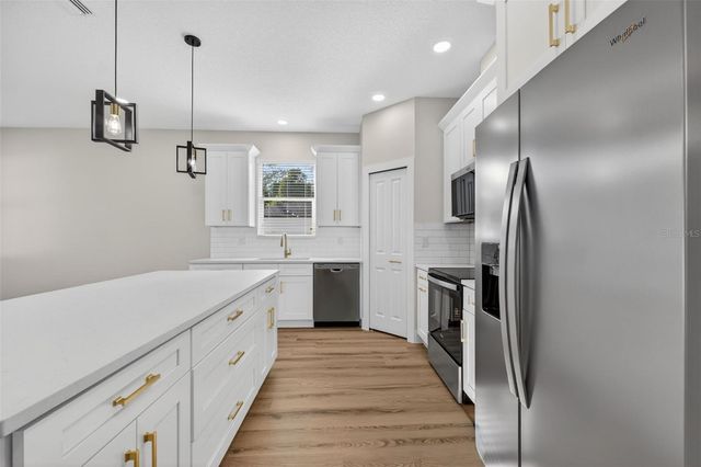 19340 CENTER STREET, Brooksville, FL 34601