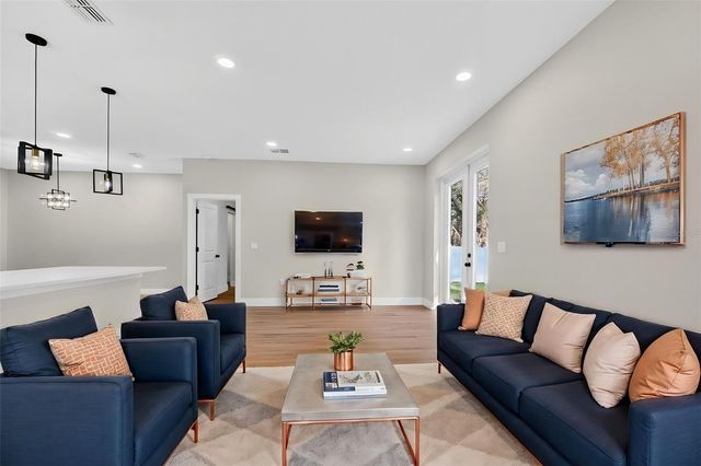 19340 CENTER STREET, Brooksville, FL 34601