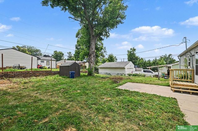 7625 S 40th Street, Bellevue, NE 68147