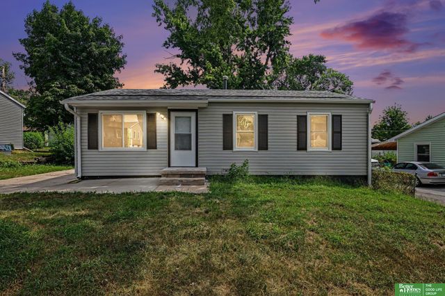 7625 S 40th Street, Bellevue, NE 68147