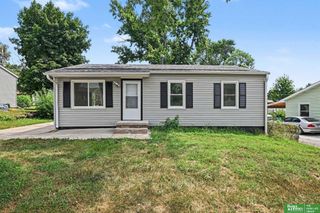 7625 S 40th Street, Bellevue, NE 68147