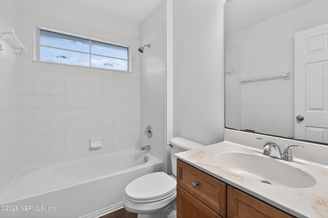 6251 DEVONHURST Drive, Jacksonville, FL 32258