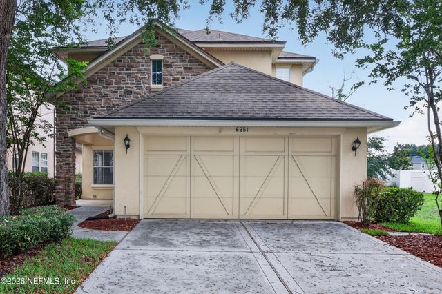 6251 DEVONHURST Drive, Jacksonville, FL 32258