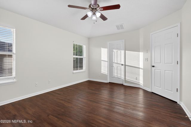 6251 DEVONHURST Drive, Jacksonville, FL 32258