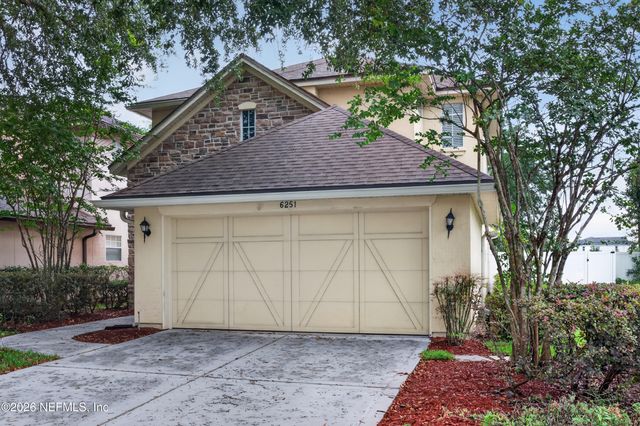 6251 DEVONHURST Drive, Jacksonville, FL 32258