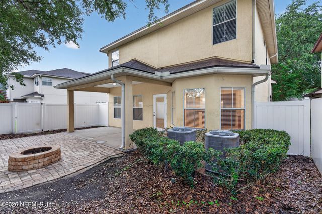 6251 DEVONHURST Drive, Jacksonville, FL 32258