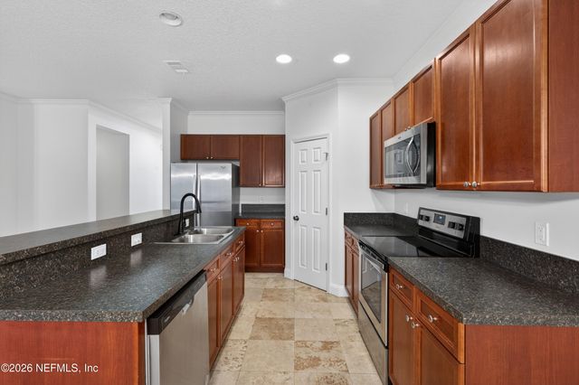 6251 DEVONHURST Drive, Jacksonville, FL 32258