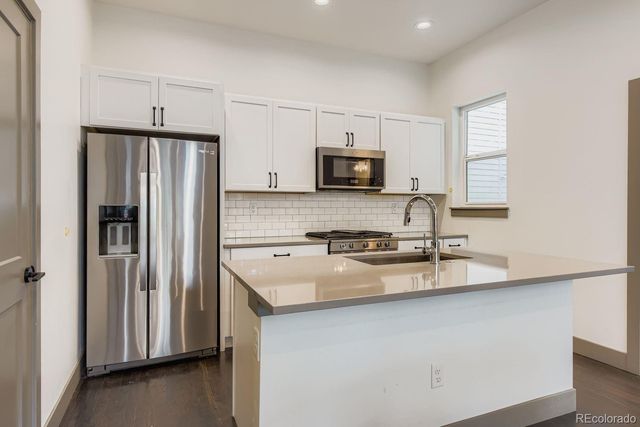 1280 E Hampden Avenue B, Englewood, CO 80113