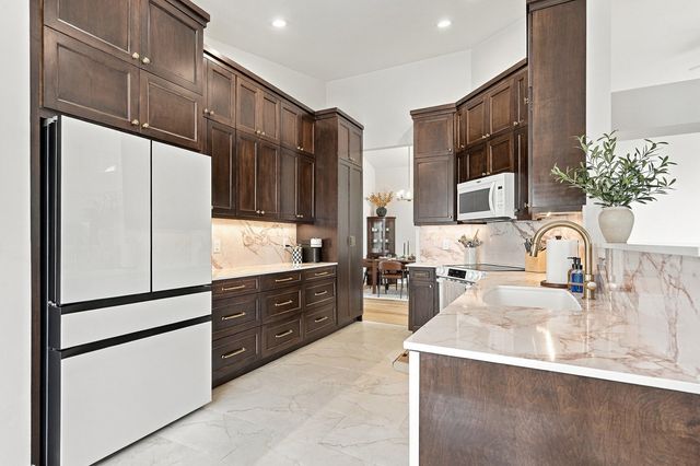 4969 BROADSTONE Circle, West Palm Beach, FL 33417