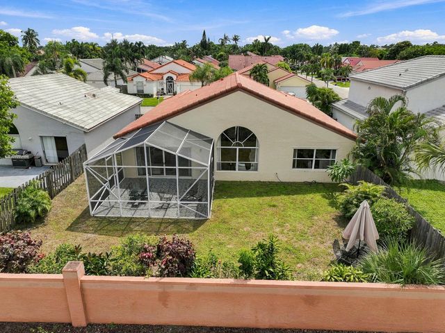 4969 BROADSTONE Circle, West Palm Beach, FL 33417