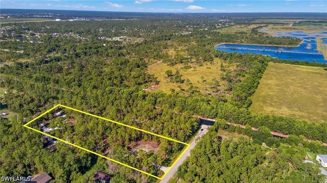 2344 52nd AVE NE, Naples, FL 34120