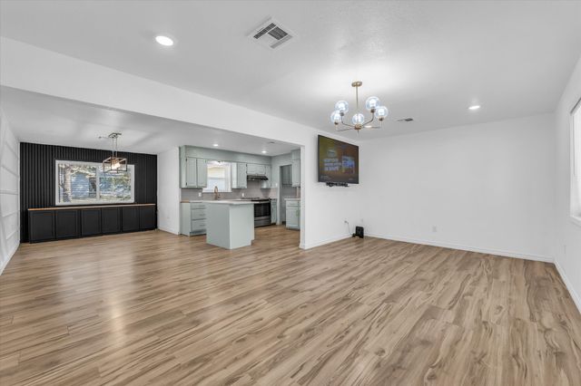 217 Shady Street, Marlin, TX 76661