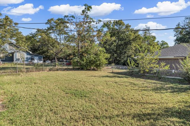 217 Shady Street, Marlin, TX 76661