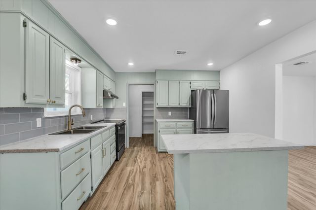 217 Shady Street, Marlin, TX 76661