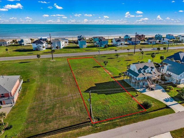 18703 Shaman Drive, Galveston, TX 77554