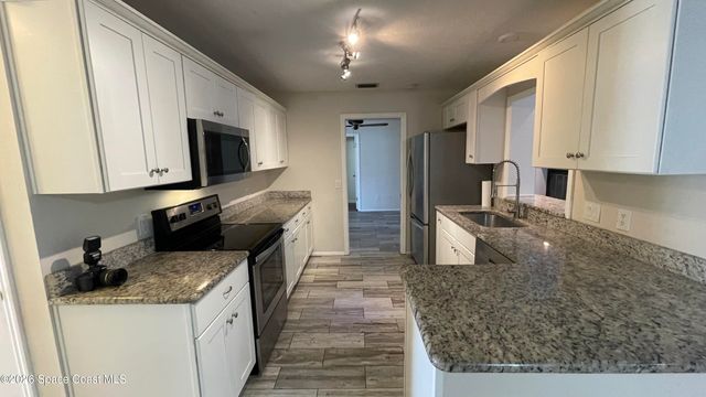 216 Cartier Avenue, Melbourne, FL 32901