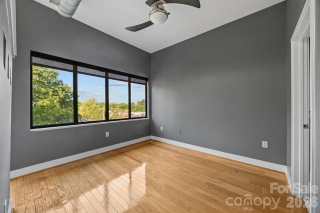 514 W 10th Street 403, Charlotte, NC 28202