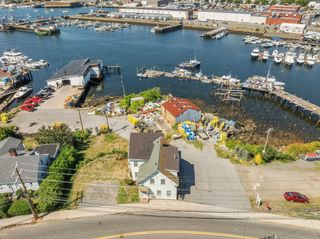 97 East Main St, Gloucester, MA 01930