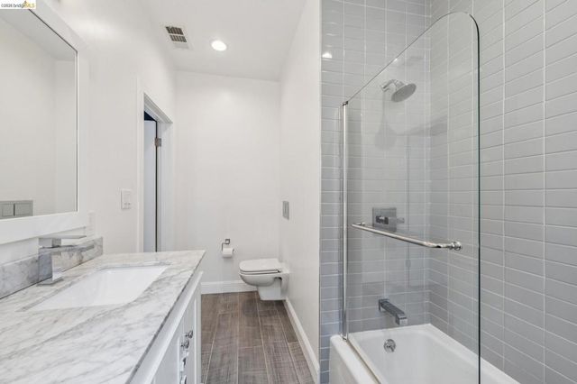 2012 Chestnut St, Oakland, CA 94607