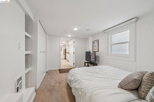 2012 Chestnut St, Oakland, CA 94607