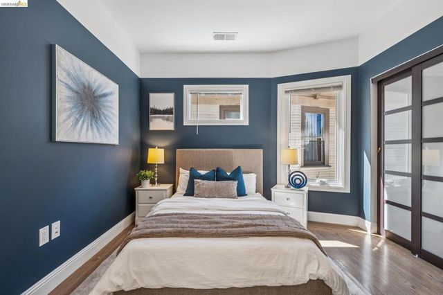 2012 Chestnut St, Oakland, CA 94607