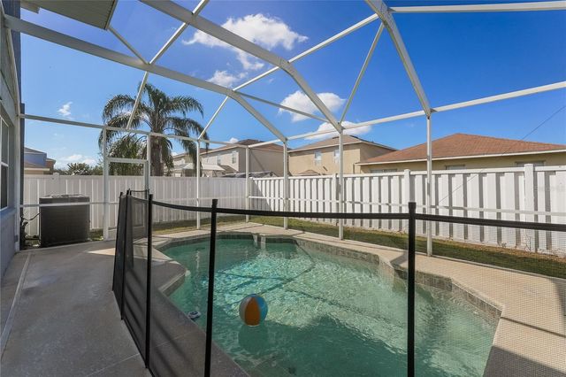 12125 FOX BLOOM AVENUE, Gibsonton, FL 33534