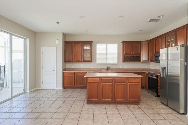 12125 FOX BLOOM AVENUE, Gibsonton, FL 33534