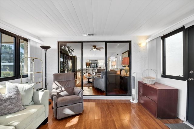 5198 Mirror Lakes Boulevard, Boynton Beach, FL 33472