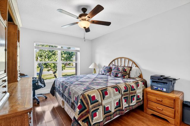 5198 Mirror Lakes Boulevard, Boynton Beach, FL 33472