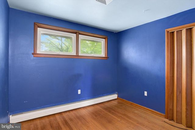 240 WALNUT ST, Highspire, PA 17034