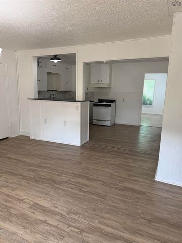 1021 HIRSCHI LANE, Wichita Falls, TX 76306