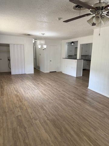 1021 HIRSCHI LANE, Wichita Falls, TX 76306