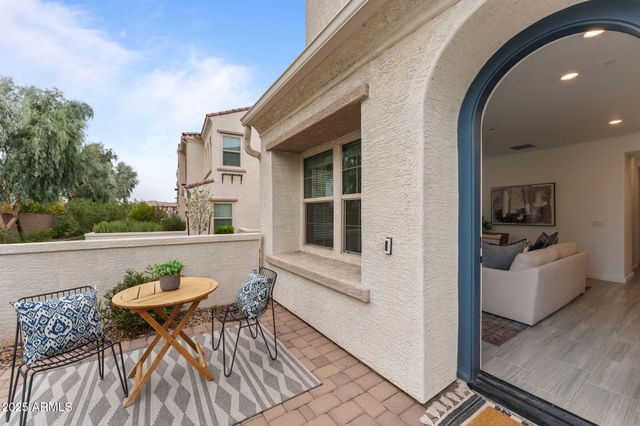 4077 S SABRINA Drive 127, Chandler, AZ 85248