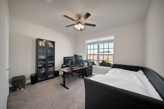 10700 Rock Bolt Drive, Aubrey, TX 76227