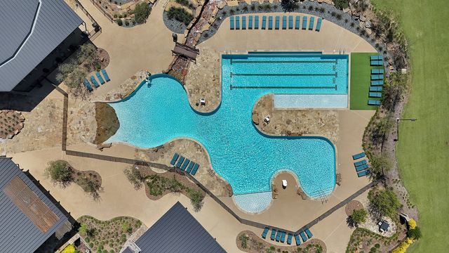 10700 Rock Bolt Drive, Aubrey, TX 76227