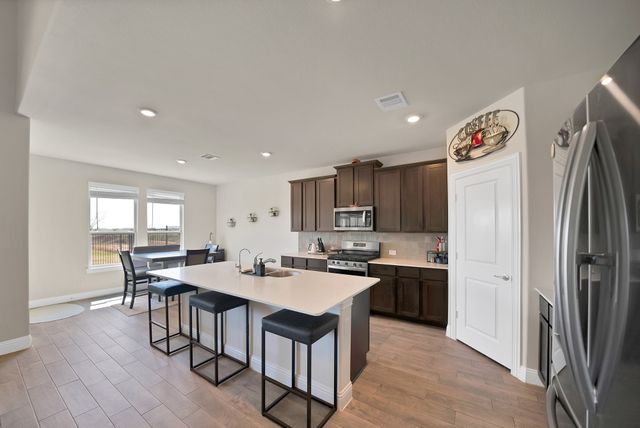 10700 Rock Bolt Drive, Aubrey, TX 76227