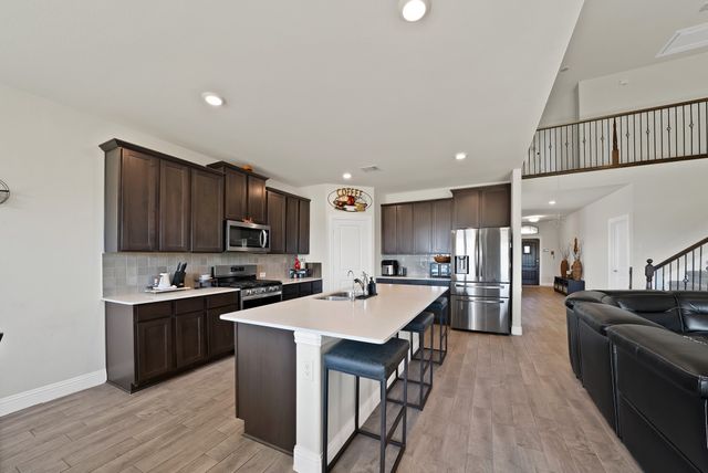 10700 Rock Bolt Drive, Aubrey, TX 76227