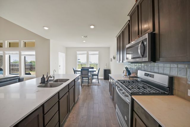 10700 Rock Bolt Drive, Aubrey, TX 76227