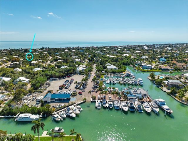 1103 Captains Walk ST, Sanibel, FL 33957