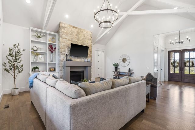 4035 E Brookdale Terrace, Springfield, MO 65802