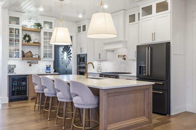 4035 E Brookdale Terrace, Springfield, MO 65802