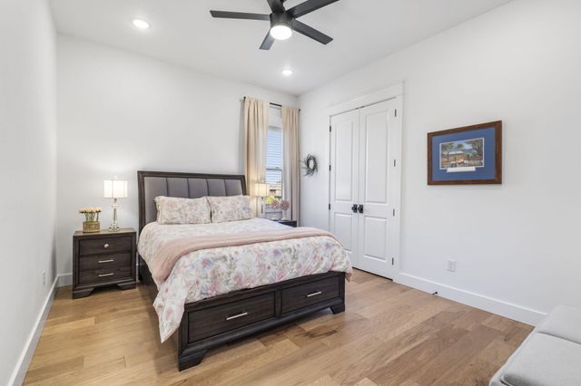 4035 E Brookdale Terrace, Springfield, MO 65802