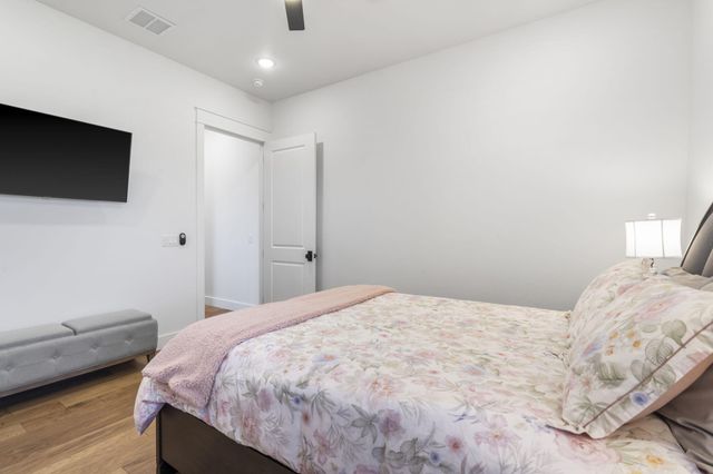 4035 E Brookdale Terrace, Springfield, MO 65802