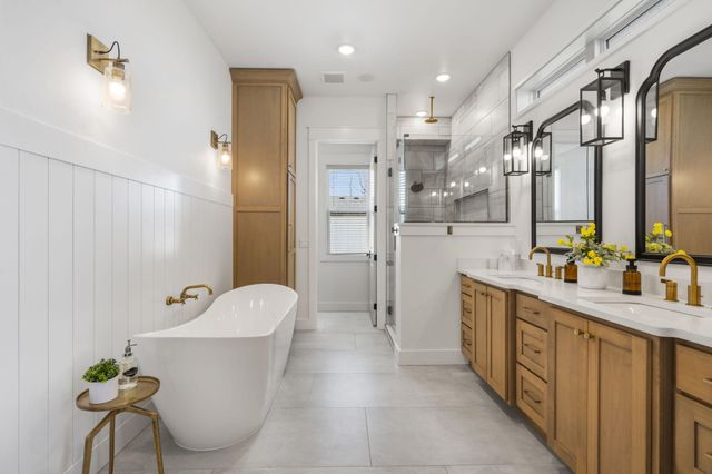 4035 E Brookdale Terrace, Springfield, MO 65802