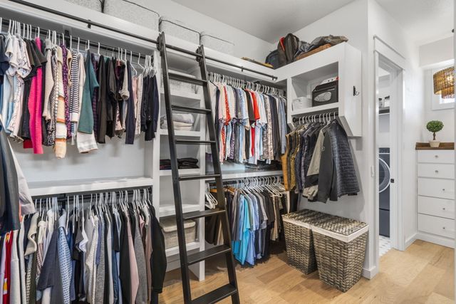 4035 E Brookdale Terrace, Springfield, MO 65802