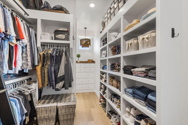 4035 E Brookdale Terrace, Springfield, MO 65802