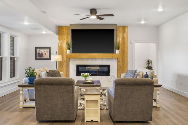 4035 E Brookdale Terrace, Springfield, MO 65802