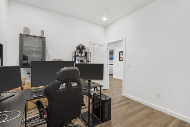 4035 E Brookdale Terrace, Springfield, MO 65802